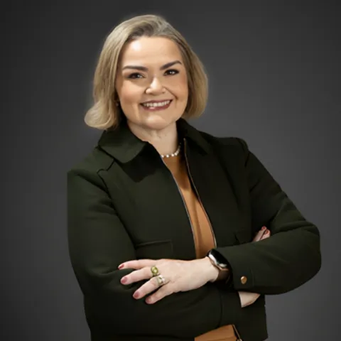 Dra. Adriana Jardim Arias Pereira