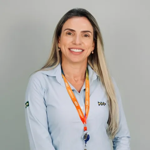 Ane Menezes Castro Matheus